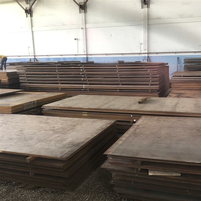 Steel plate handling and storage